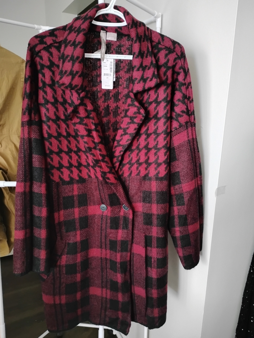 Penningtons Women's Fuschia/ Black Houndstooth Plaid Long Trench Coat Sweater